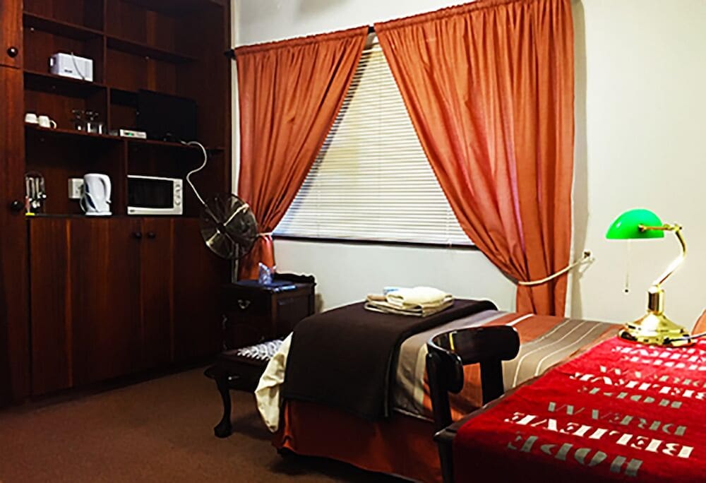 Magnolia Place Guest House