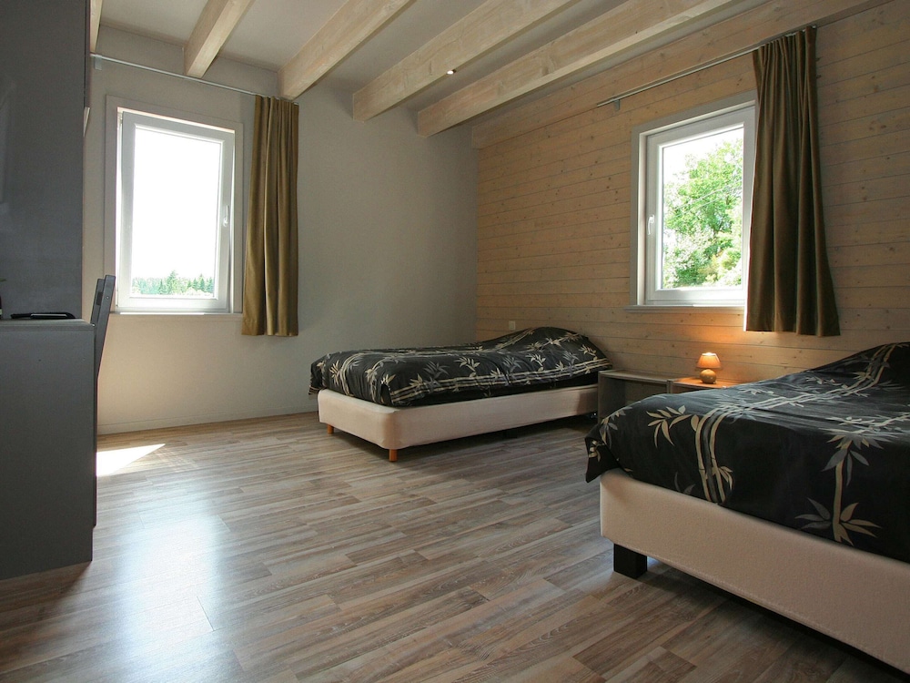 Luxurious Villa in Nadrin Belgium with Sauna & Hot Tub view 3