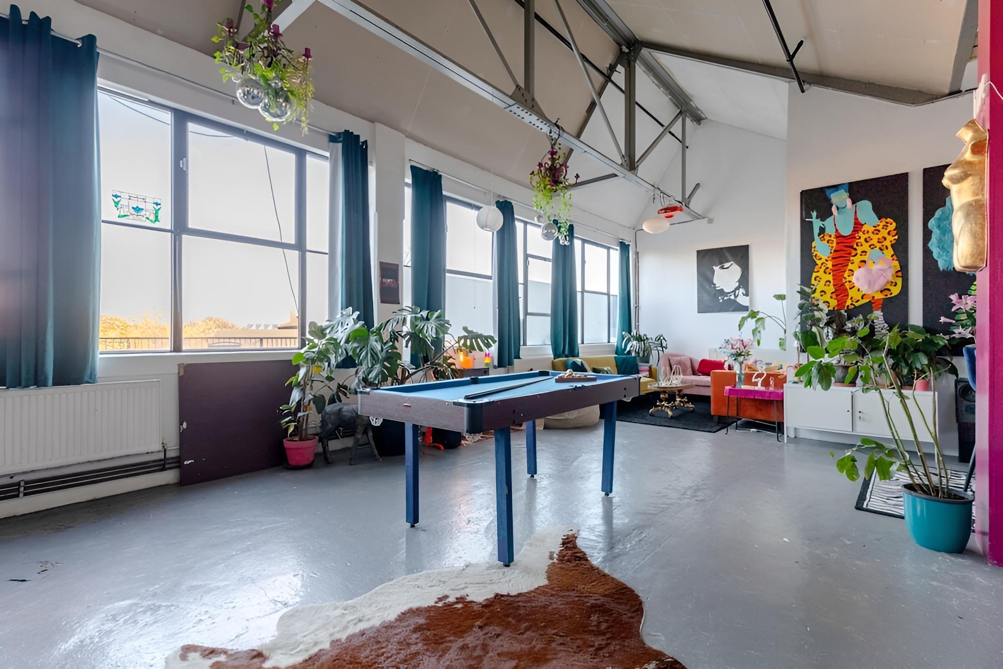 Trendy & Artistic Loft Hideaway, Hackney Wick!