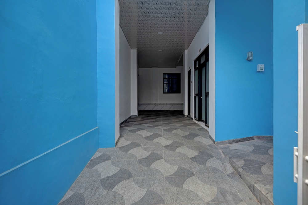 Hotel O 94843 Syariah Hj. Lilis Sukabumi