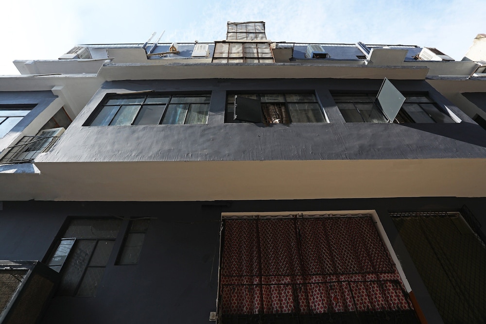 SPOT ON 46088 Hotel Black view 3