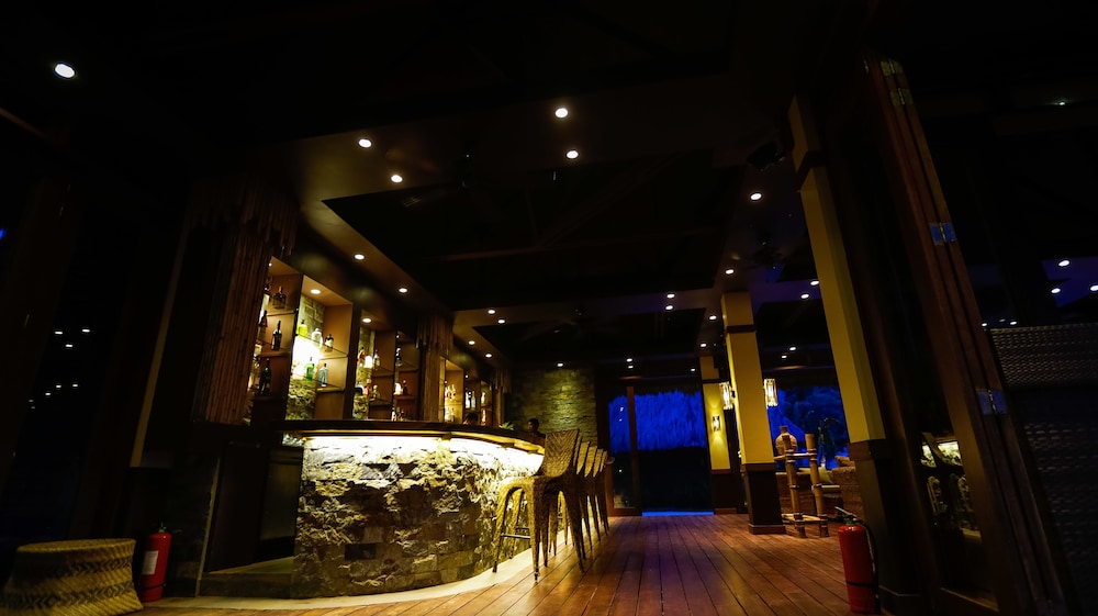 Cauayan Island Resort
