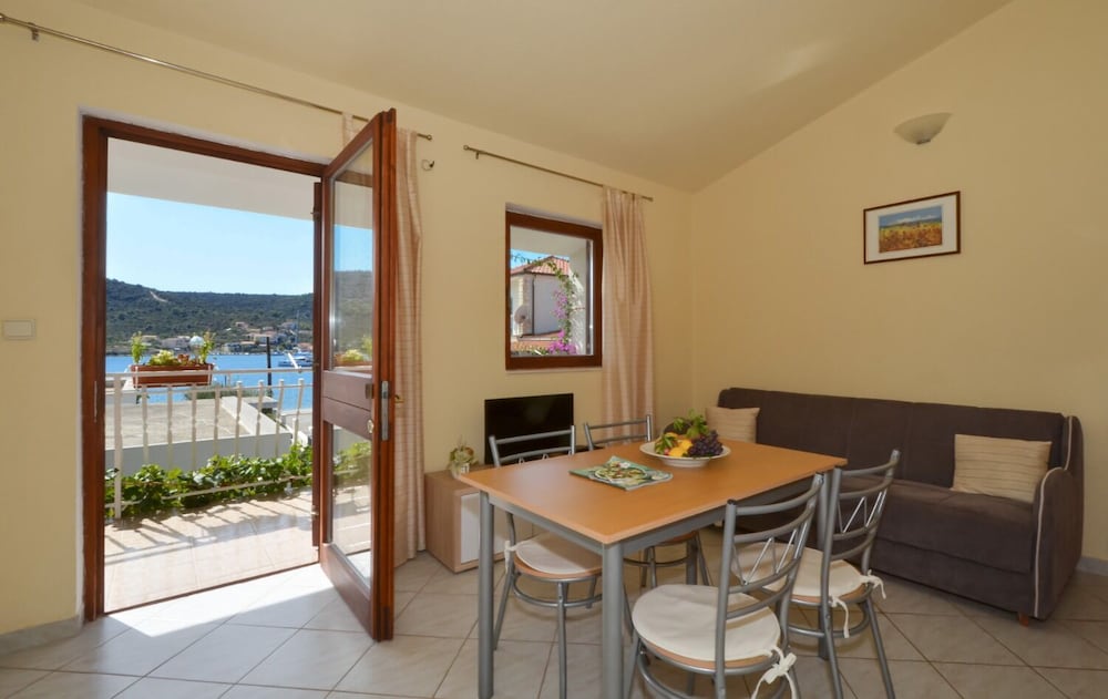Paž - 28m From the Beach - A2 view 2