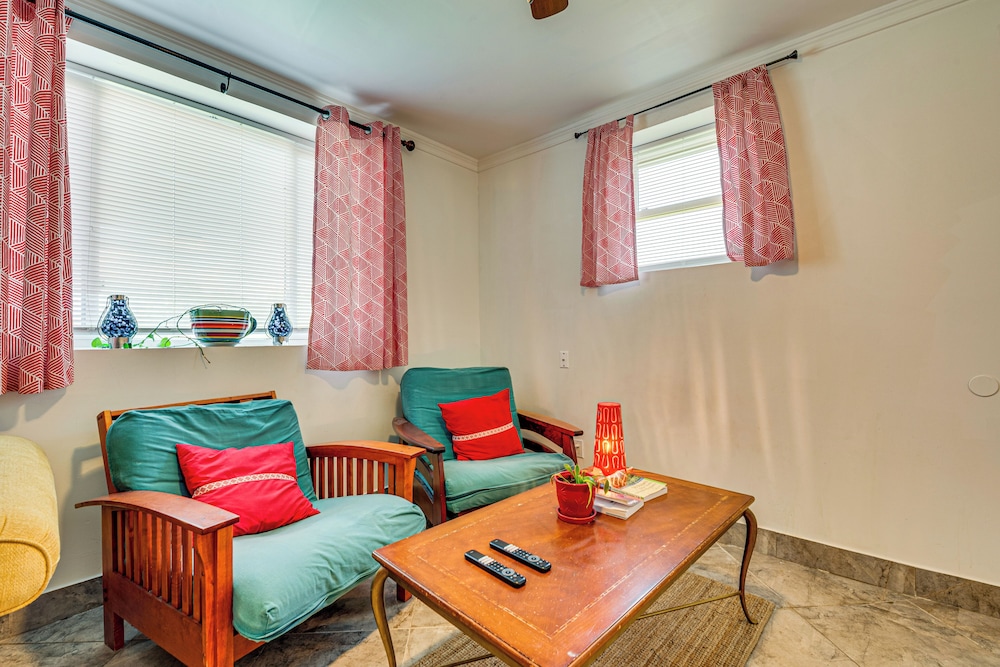 1 Mi to Train: ATL Area Apt w/ Patio & Shared Yard
