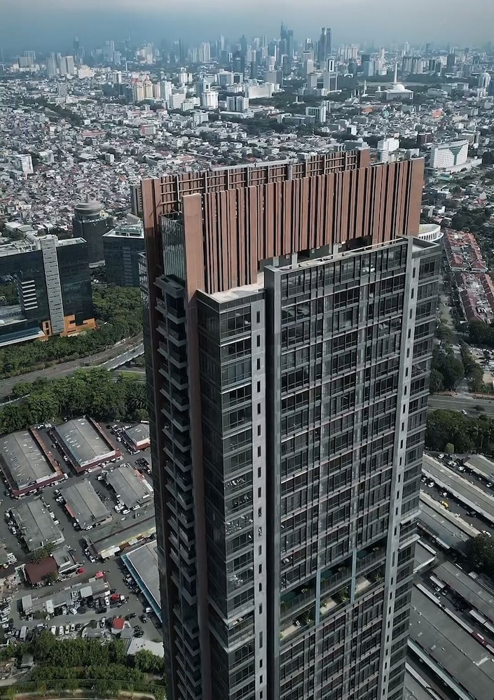 Menara Jakarta Condo JI EXPO by Blezz