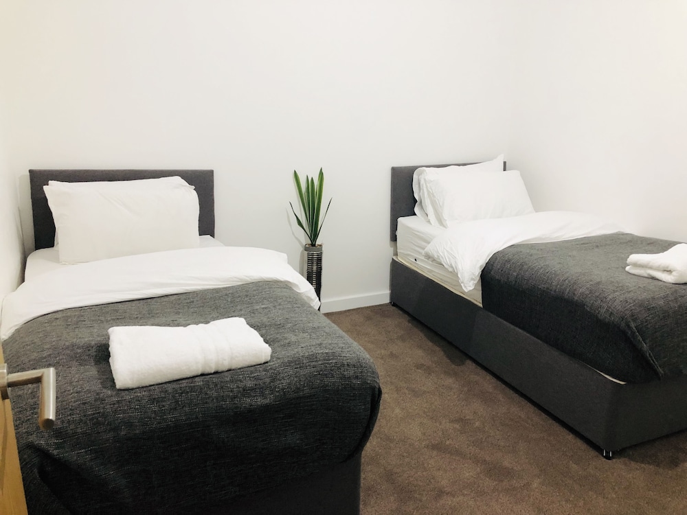Leicester Vacations - Showcase Apartments - Highcross House Apart Hotel - Property Image 36