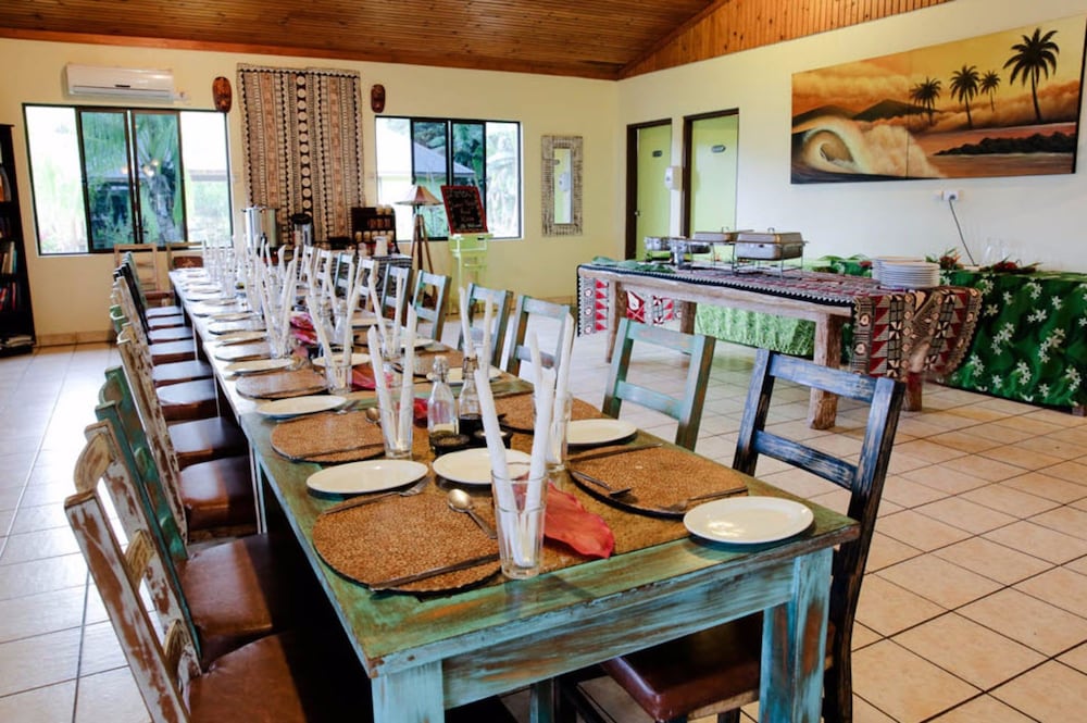 Waidroka Bay Resort