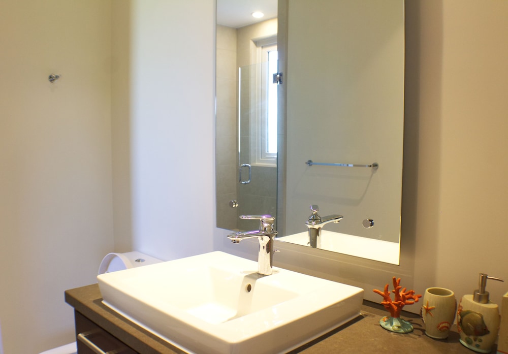 CR Luxury Los Sueños Condos