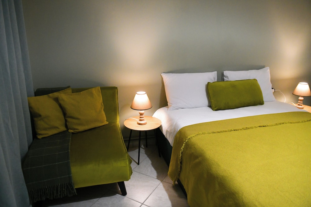 Vayas Residences Legacy