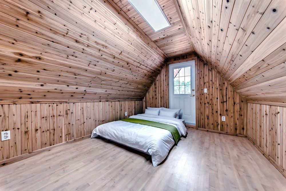 Browncabin Pension