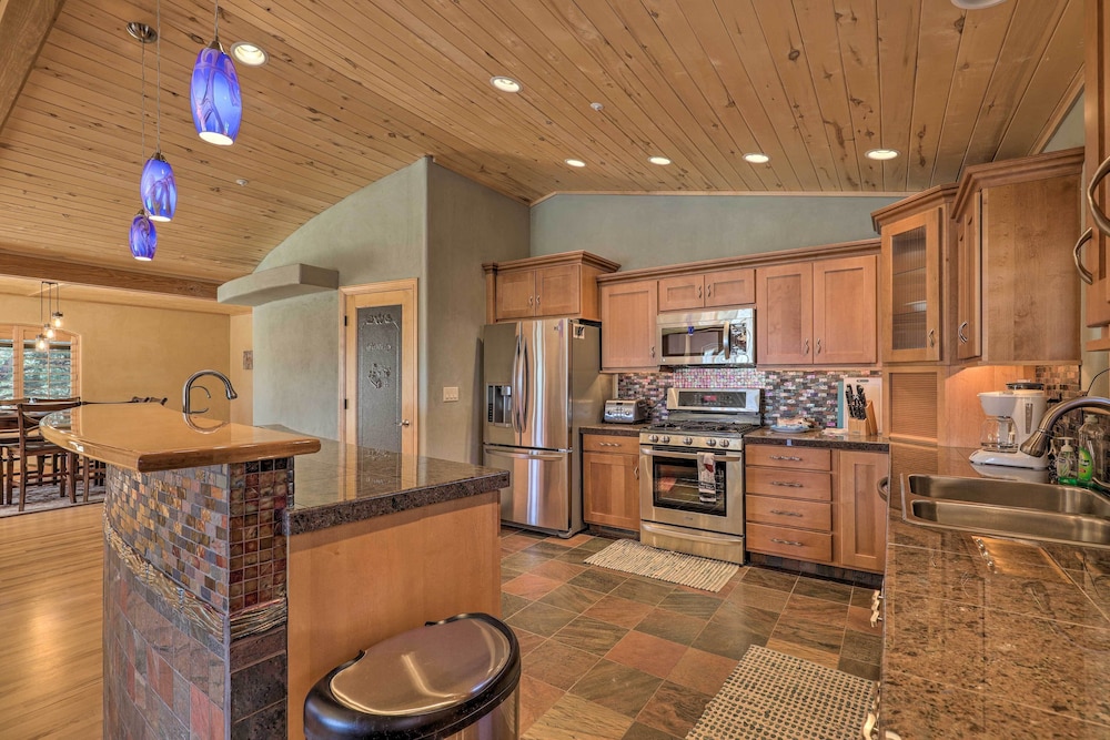 Prescott Vacations - Elegant Prescott Home < 5 Mi to Butte Creek Trail! - Property Image 22
