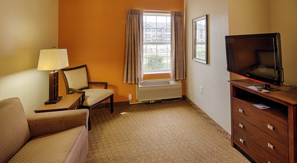 Fayetteville Vacations - Landmark Inn Fort Liberty - Property Image 39