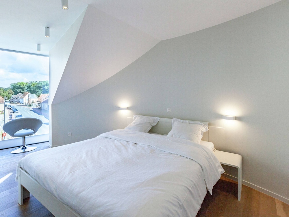 Modern Holiday Home Near Bruges and the North Sea view 3