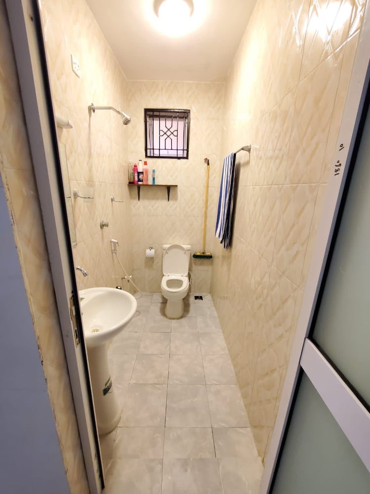 Lux Suites Carina Studio Apartments