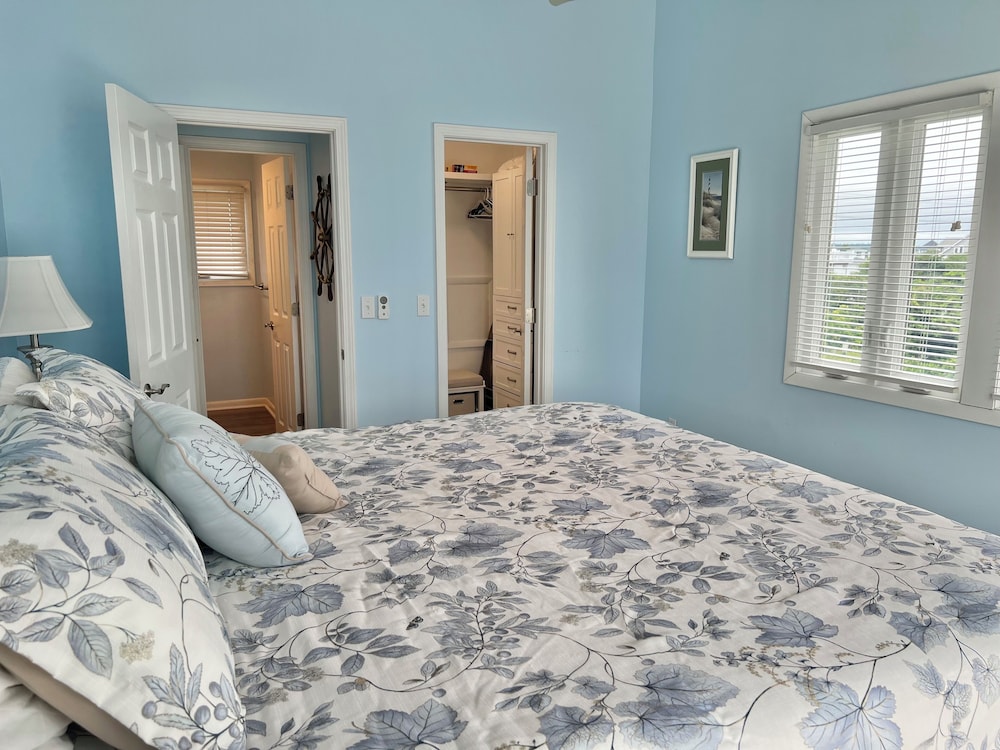 As Good As It Gets by Topsail Realty