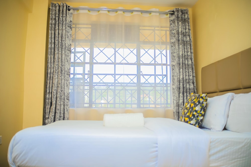 Lux Suites J'Melots Apartments Kisumu