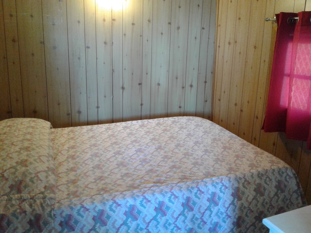 Minnehaha Camp Resort