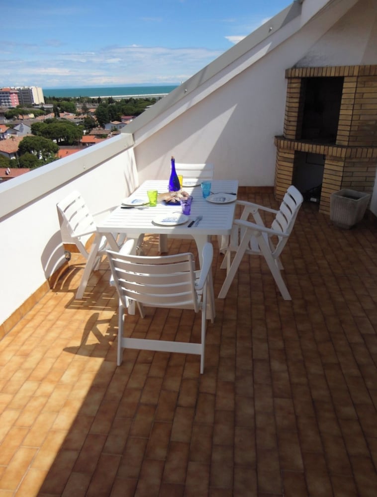 Amazing Flat With sea View Terrace