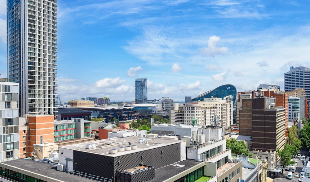 Metawise Sydney CBD Haymarket 2bed Penthouse A