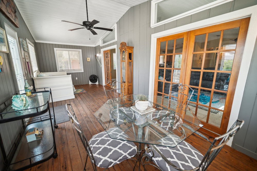 Charming Coastal Retreat Steps From Beach 3 Bedroom Home