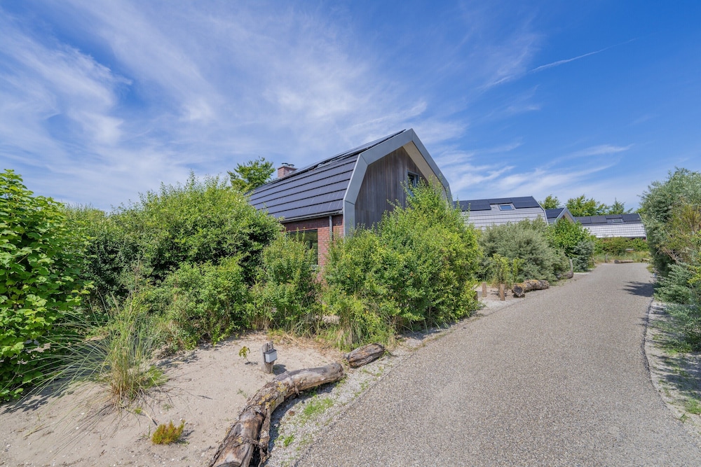 Beautiful Holiday Home With Terrace view 3