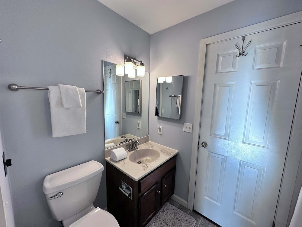 Ozark Escape - Enjoy Resort-style Fun