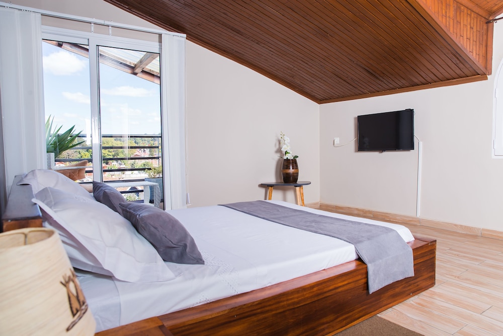 H&H  Chambre De Charme view 3