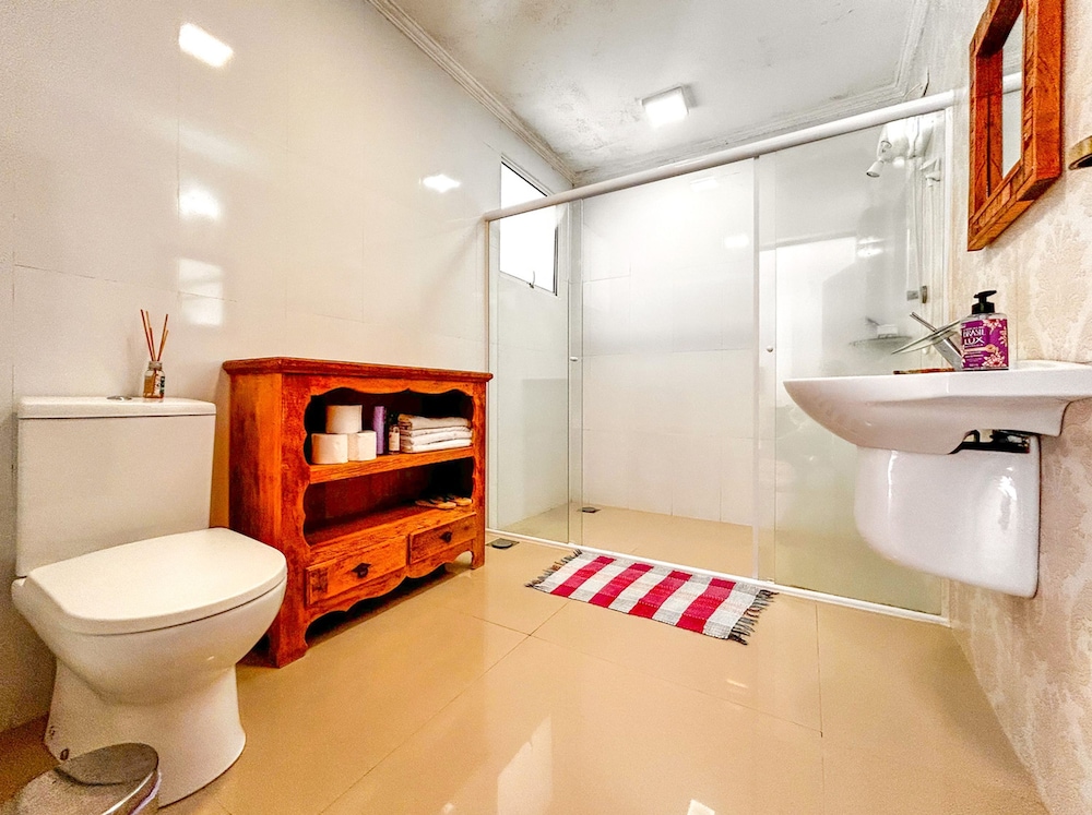 Casa de Campo com Wi-fi Piscina e Churrasqueira