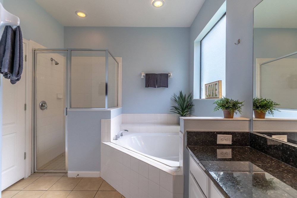 2614 Veranda Palms