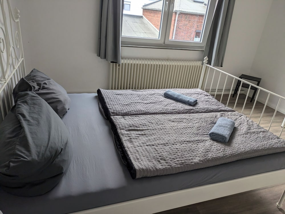 NestOaseWHV Zimmer zw.City und Südstrand