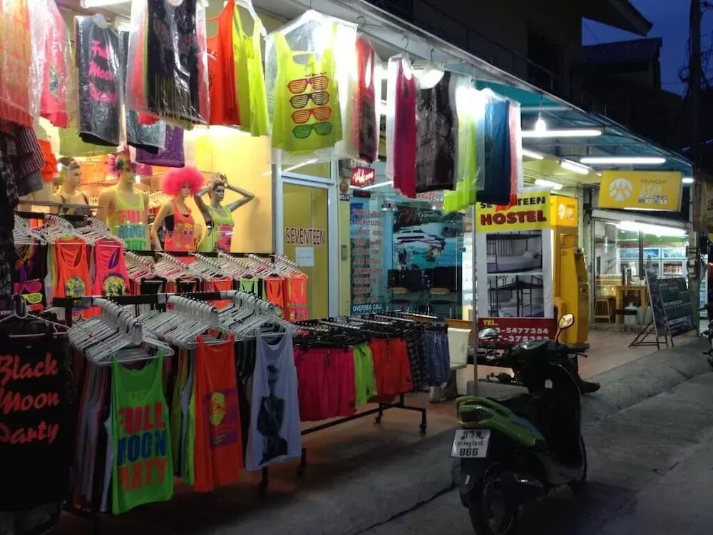 Seventeen Hostel