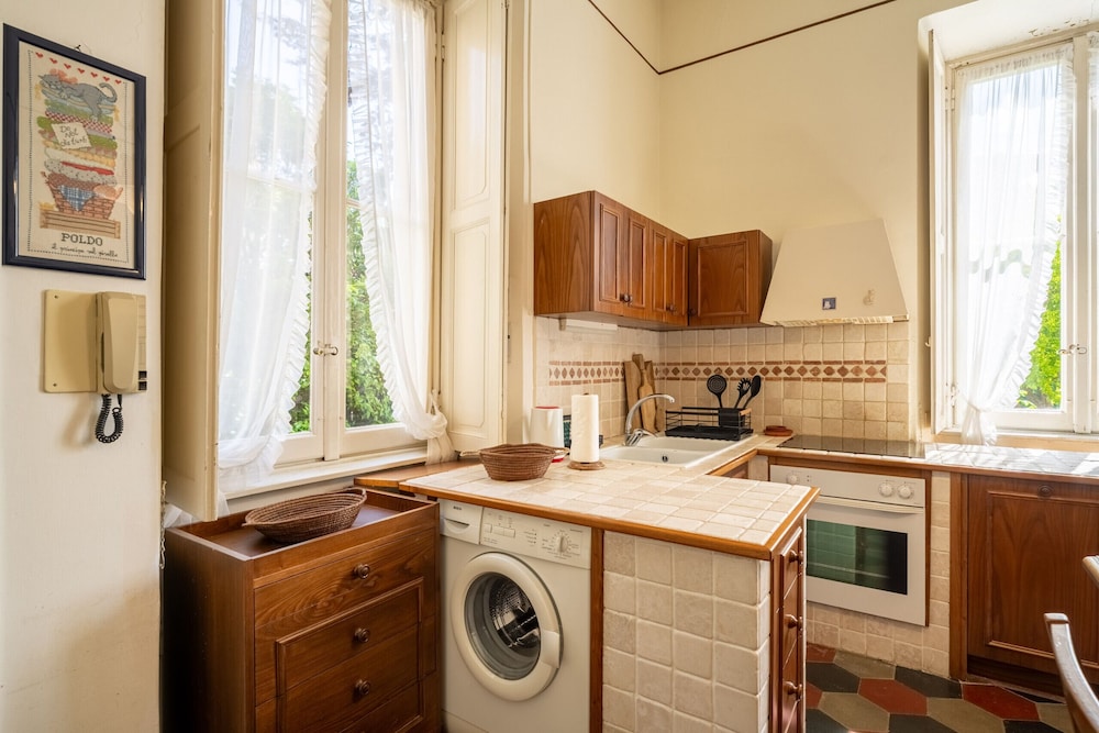 Emilia Gemstone Apartment by Wonderful Italy