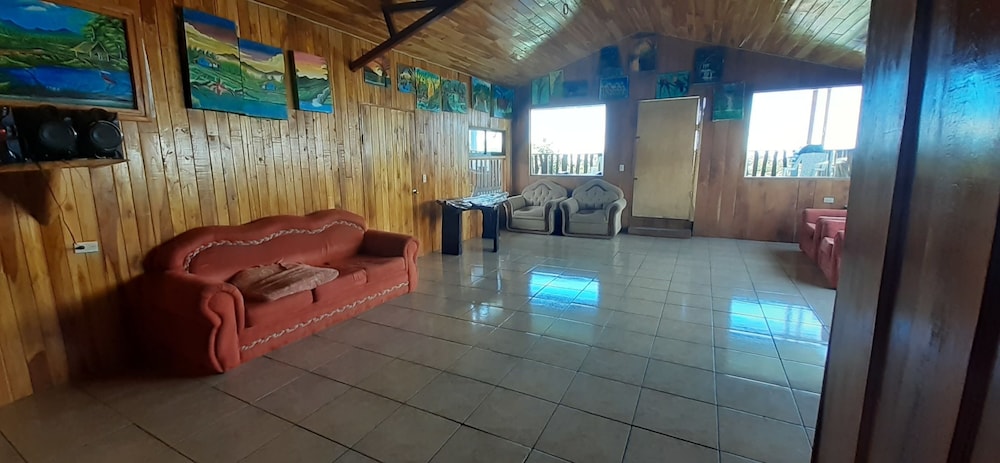 Hostel La Suerte