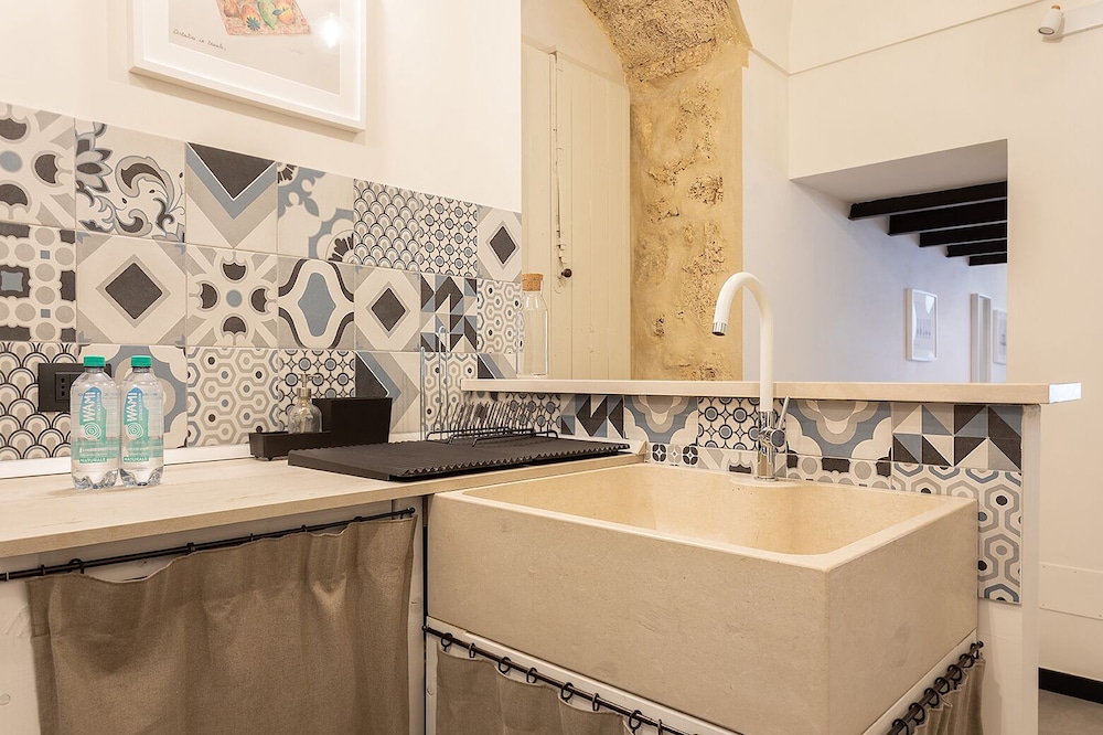 Biancospino Suite by Wonderful Italy view 5