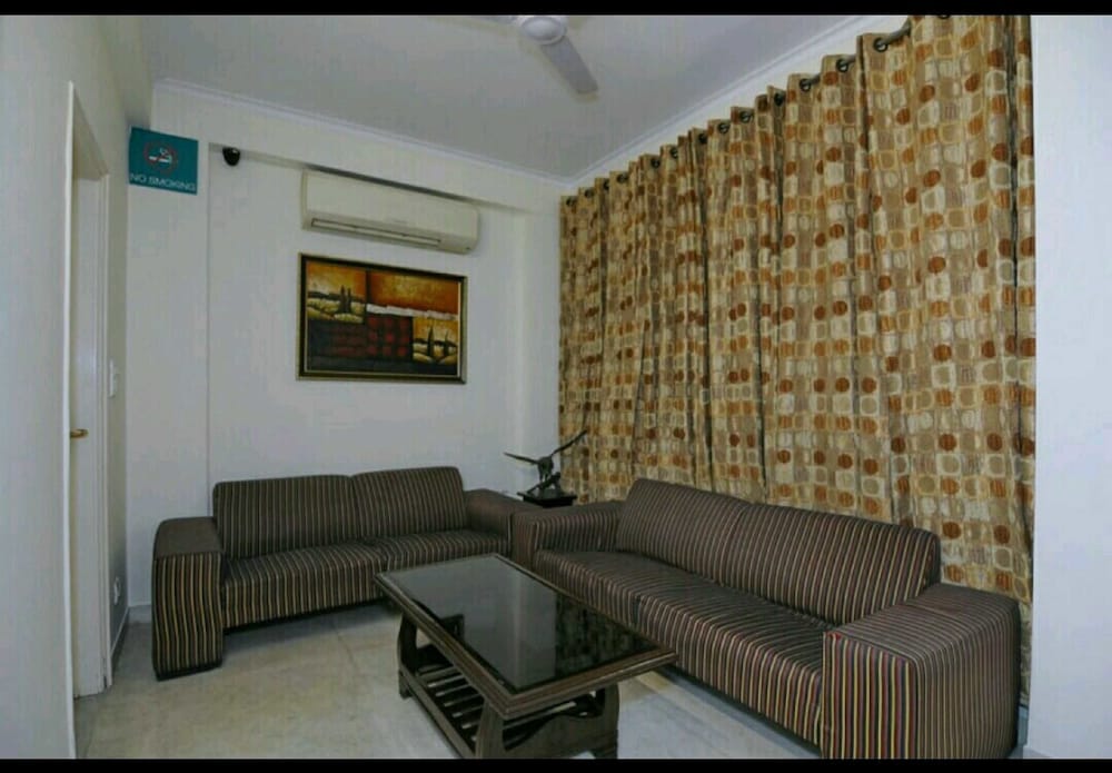Mehra Residency at the Airport