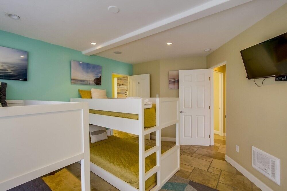 Ocean Breeze 1 & 2