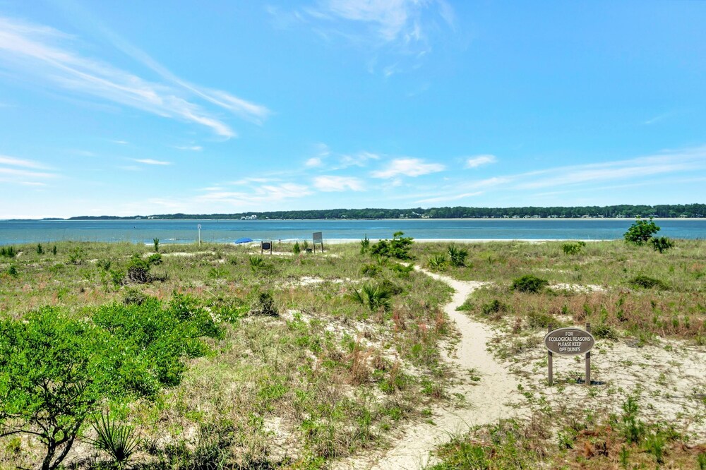 1829 Beachside Tennis at The Sea Pines Resort