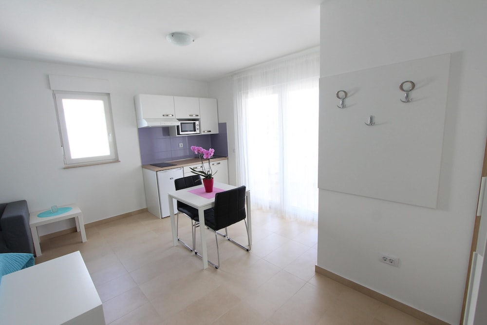 Studio Emanuel