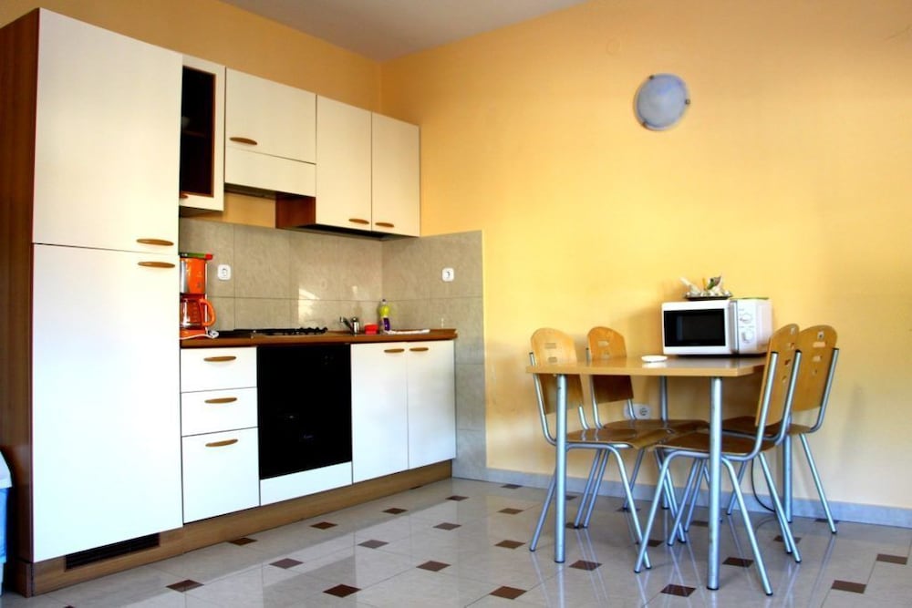 Oaza Apartmani Primosten