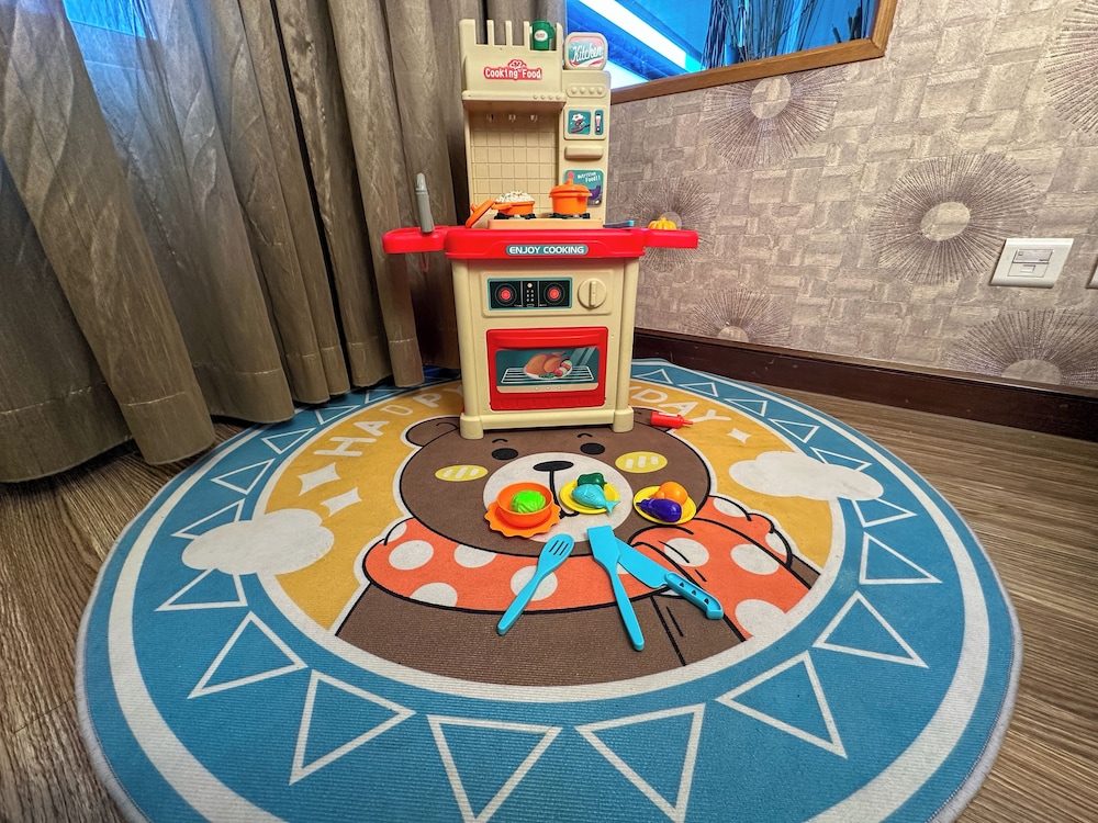 Norway Forest Tamsui Motel