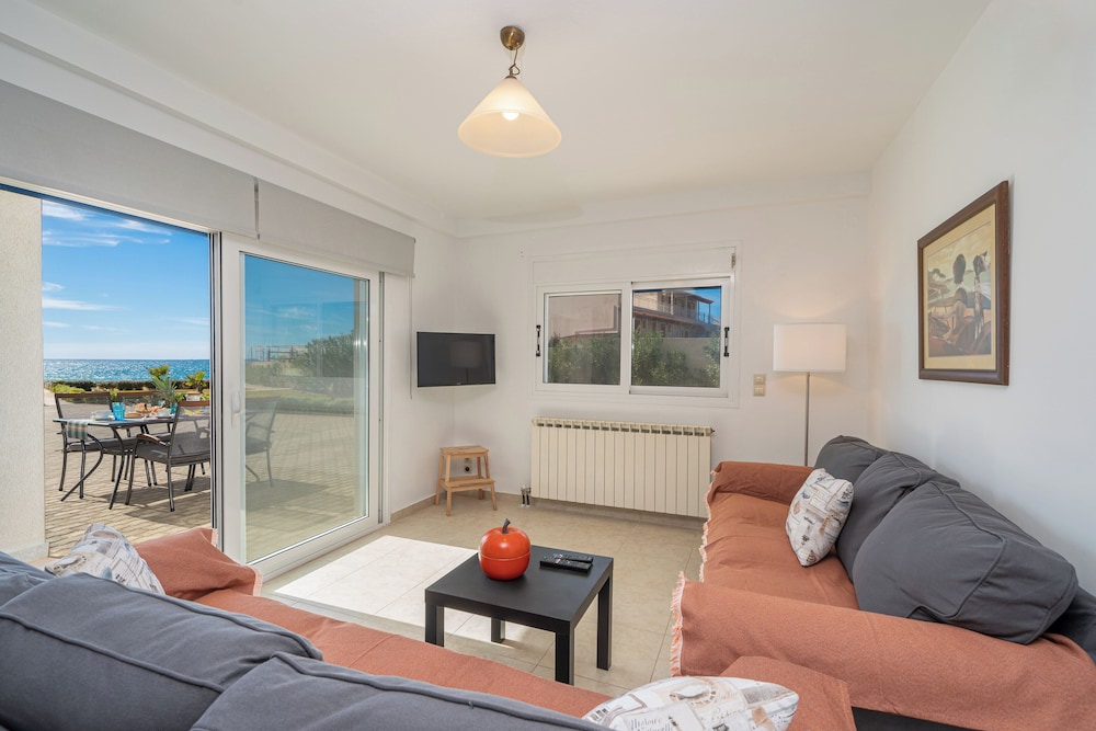 Sandoa Residence