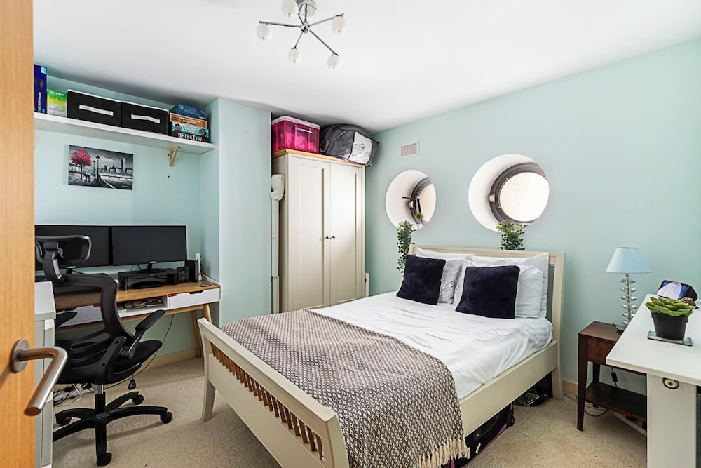 Heart of London Hideaway view 4