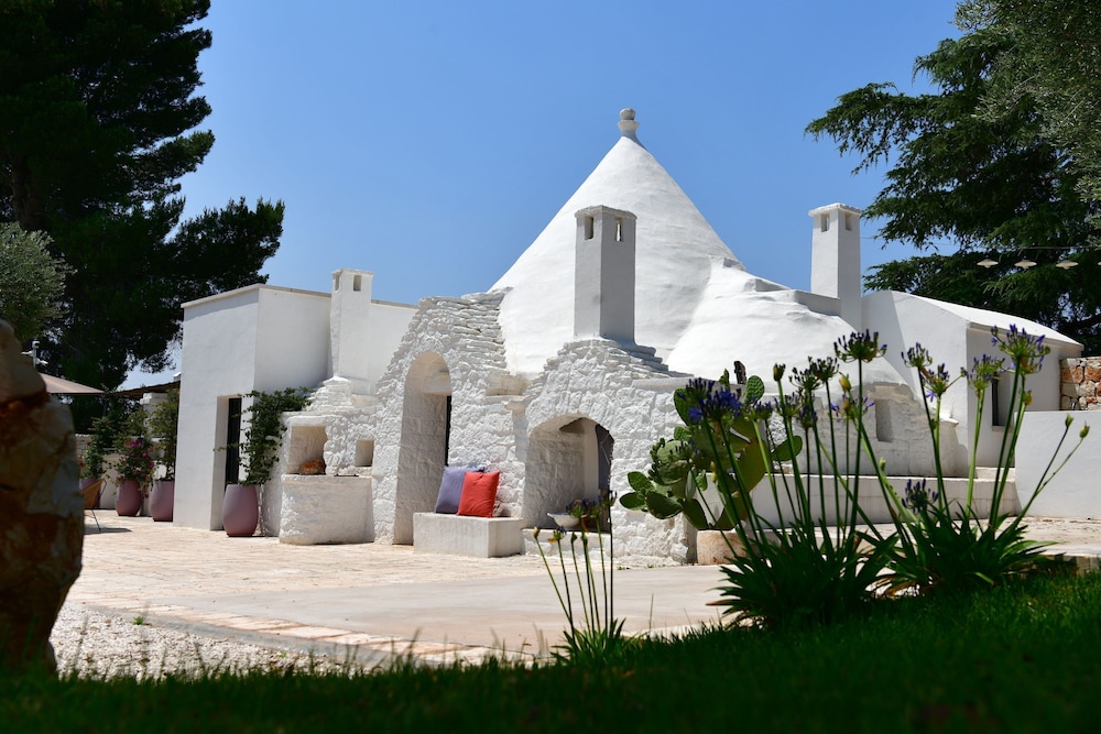 IL Trullo Bianco - Country House SPA