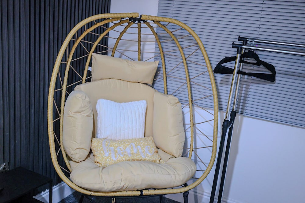 Sleeps17 Bliss 7-bedroom Luxury Escape Birmingham