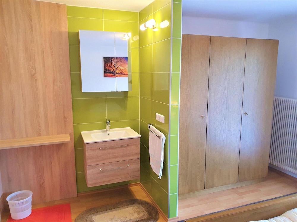 Apartment by Worthersee With Pool