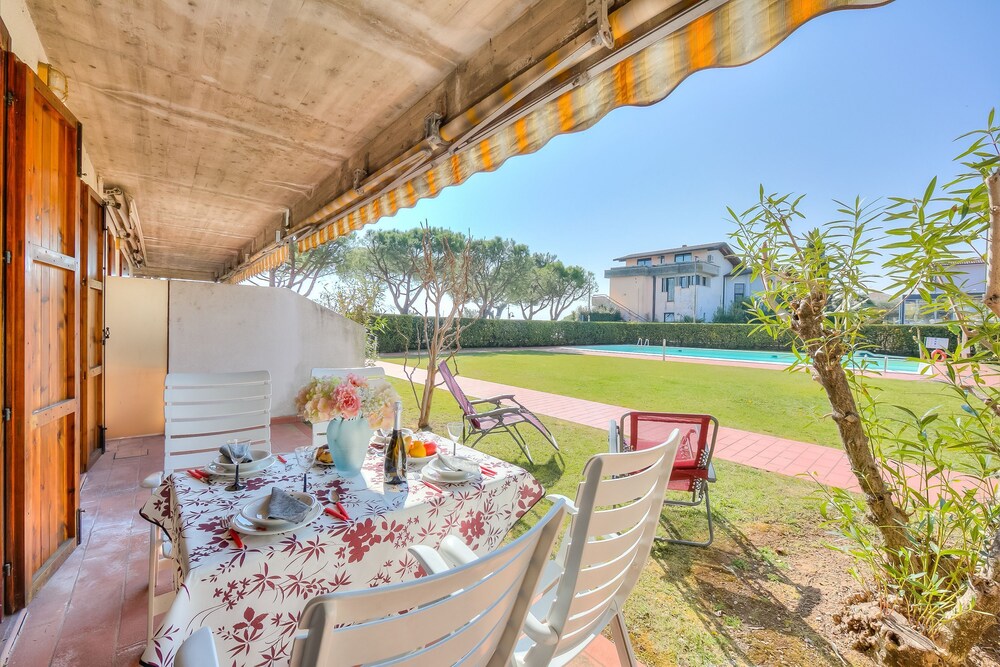 Lella Apartment Front Beach Garda Lake photo 4