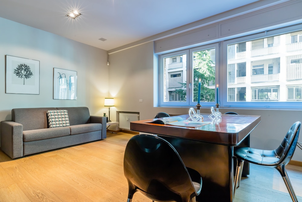 Milan Retreats Brera