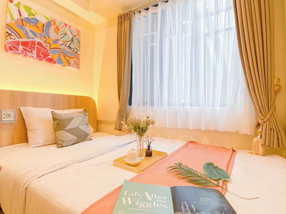 Cozy Place and Tidy 2BR Apartment Meikarta