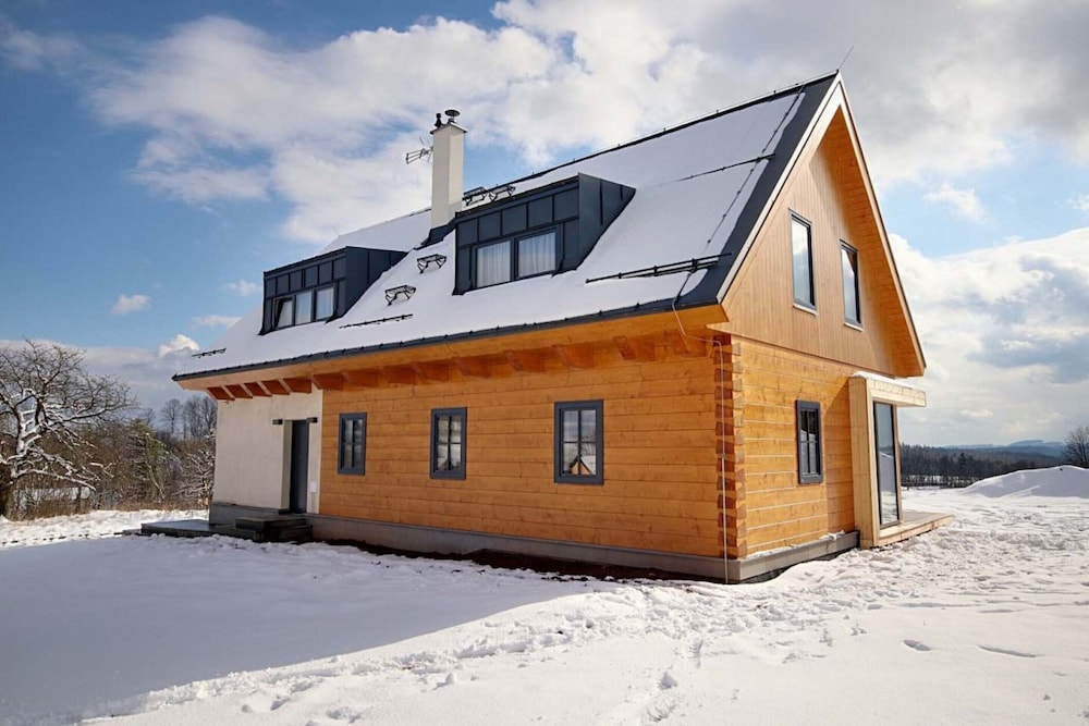Chalet in Cista Near Ski Slopes