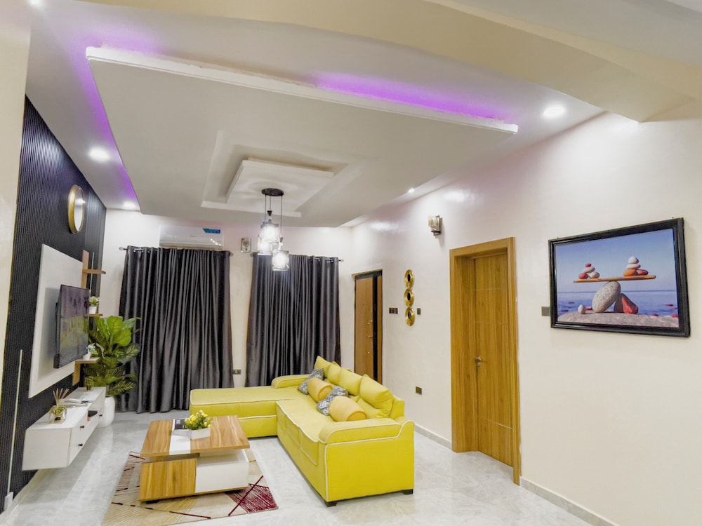 La Veda Manor Luxury Apartment